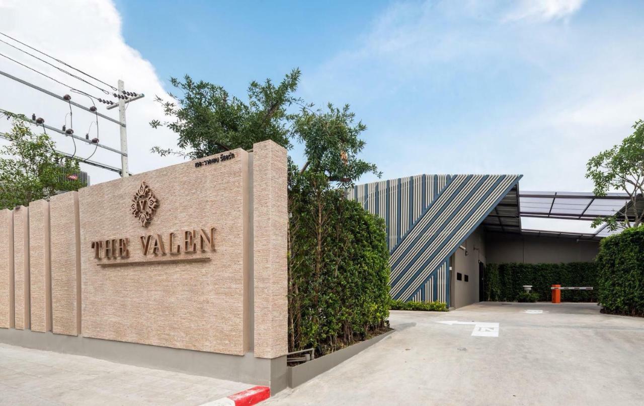 The Valen Resort Bangkok Exterior photo