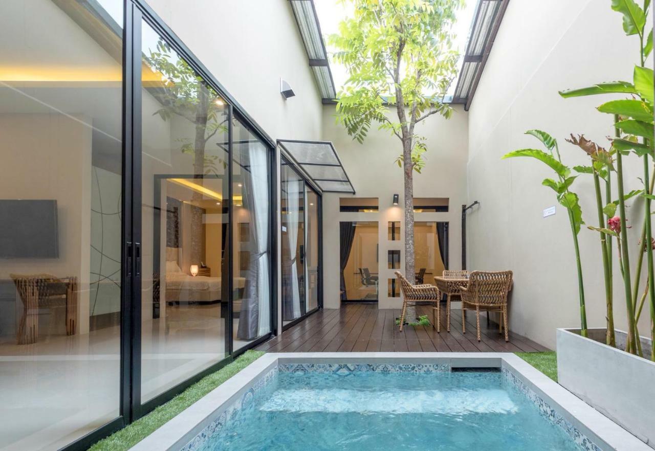 The Valen Resort Bangkok Exterior photo